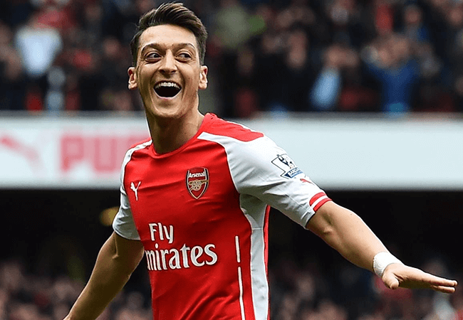 Özil'in Uygur paylaşımı üzerine, Çin maçı yayından kaldırdı