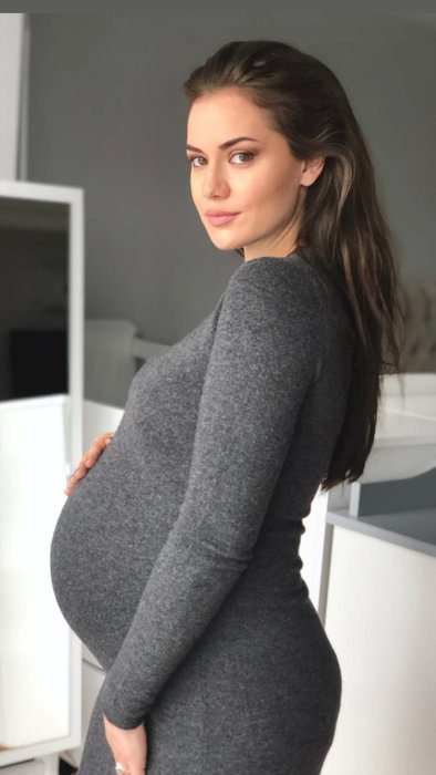 karan bebek geliyor fahriye evcen doğumda