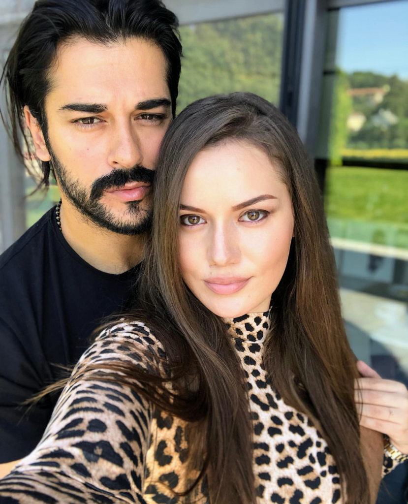 Burak Özçivit ile Fahriye Evcen işleri ayırdı!