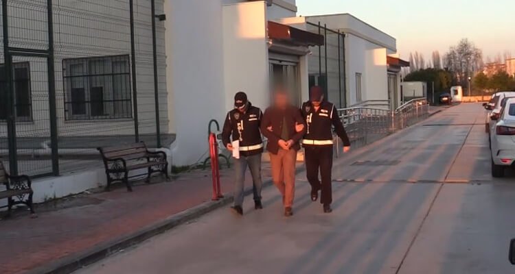 Adana merkezli FETÖ/PDY soruşturması: 20 gözaltı
