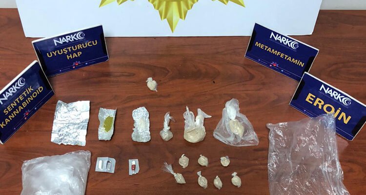 Adana'da uyuşturucu operasyonu: 8 şüpheli yakalandı