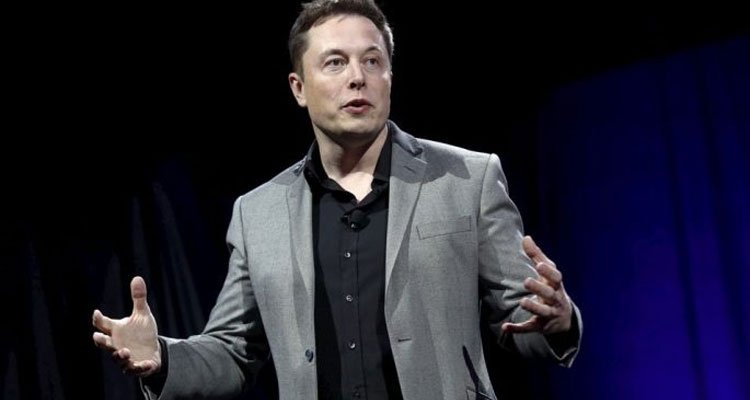 Elon Musk'tan 'korona'da geri adım!