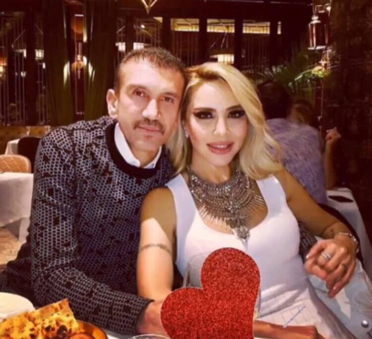 Koronavirüse yakalanan Rüştü Reçber'in eşi Işıl Reçber'den eleştirilere cevap