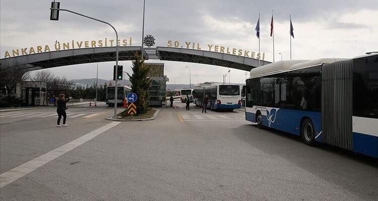 Umreden dönenler Ankara ve Konya'daki yurtlarda karantinada