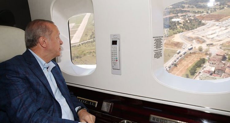 Erdoğan İstanbul'daki hastane inşaatlarını havadan inceledi