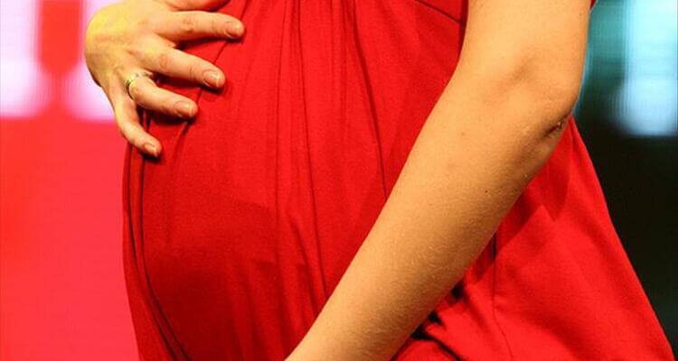 Kamuda çalışan hamile personele yönelik idari izin düzenlemesi