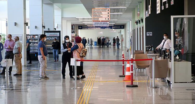 Sağlık Bakanlığı, normalleşme sürecindeki yeni tedbirleri açıkladı