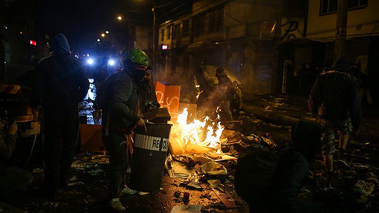 Kolombiya'da polis şiddetine tepki gösterilerinde 7 kişi öldü, 248 kişi yaralandı